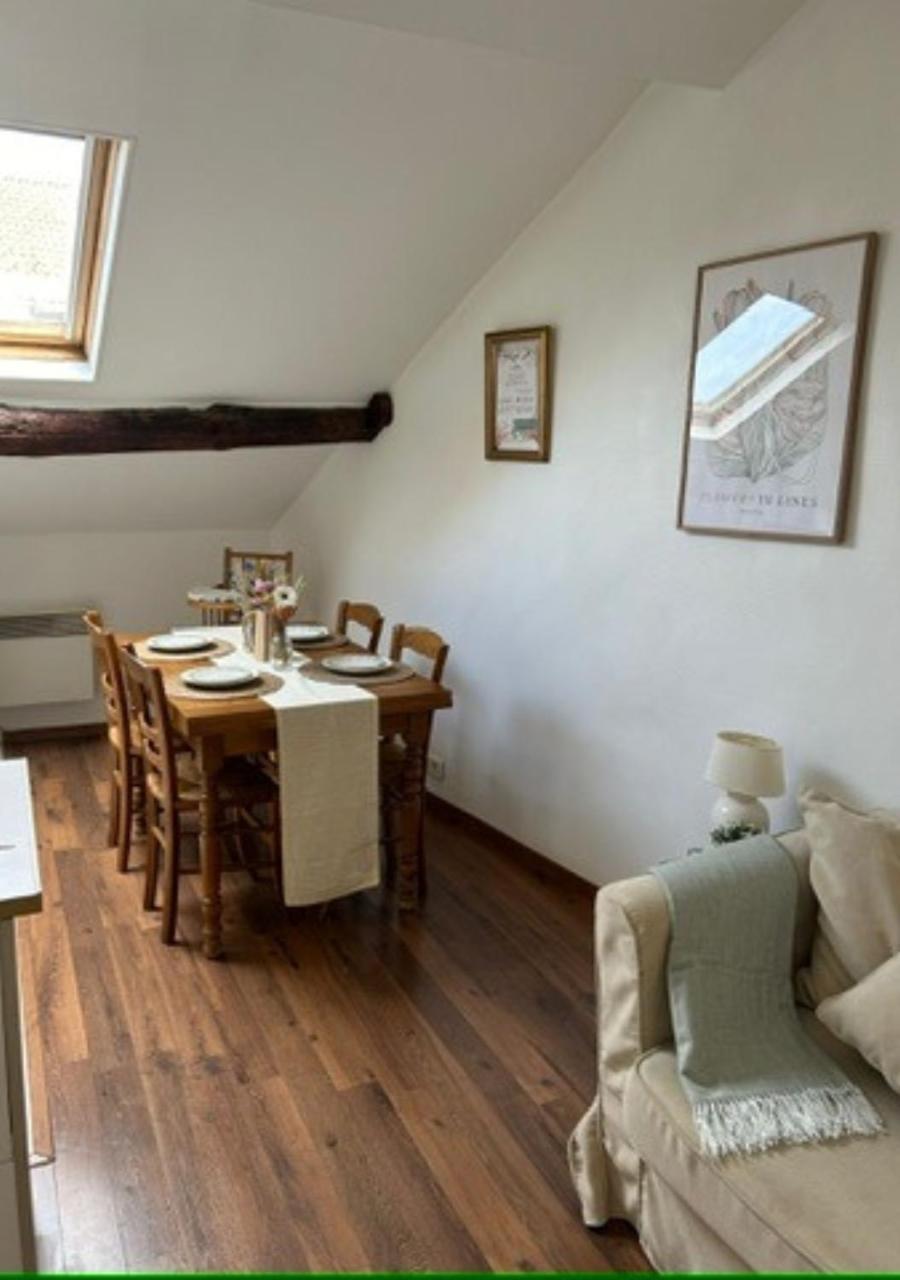 Le Fleuri - - Wifi Gratuit - Quartier Calme Reims